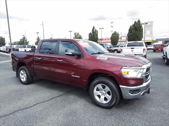 2020 RAM 1500 Big Horn Crew Cab 4x4 57 Box