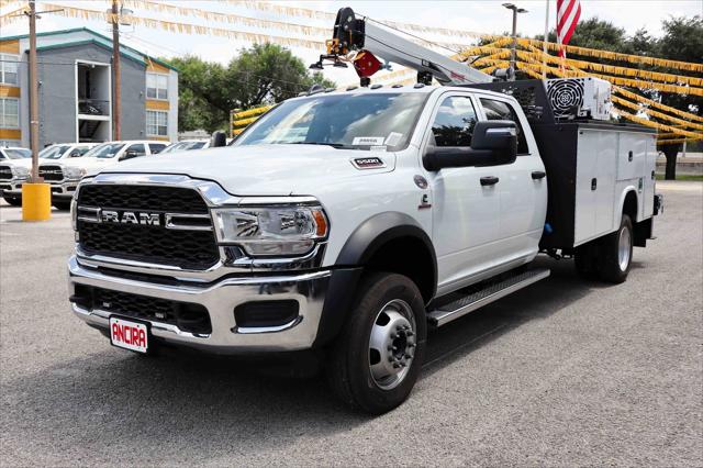 2024 RAM Ram 5500 Chassis Cab RAM 5500 TRADESMAN CHASSIS CREW CAB 4X4 84 CA