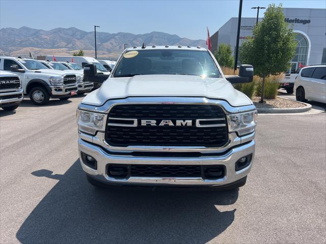 2023 RAM 3500 Big Horn Crew Cab 4x4 8 Box