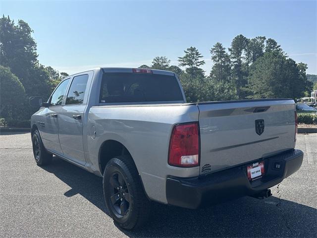 2022 RAM 1500 Classic Tradesman Crew Cab 4x2 57 Box