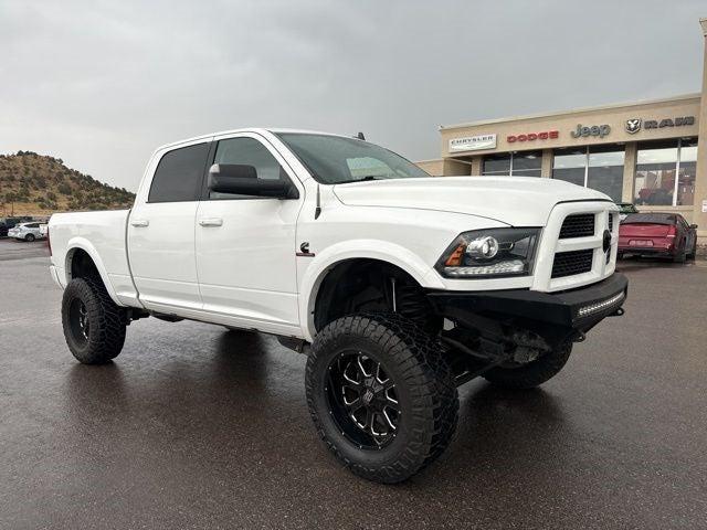 2017 RAM 2500 Laramie Crew Cab 4x4 64 Box