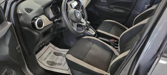 2020 Nissan Versa SV Xtronic CVT