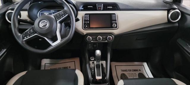 2020 Nissan Versa SV Xtronic CVT