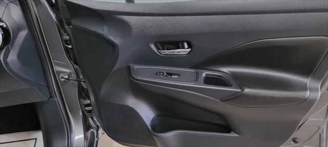 2020 Nissan Versa SV Xtronic CVT