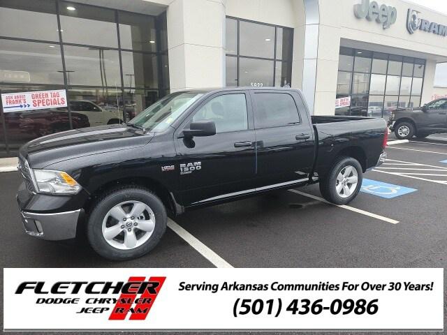 2024 RAM Ram 1500 Classic RAM 1500 CLASSIC TRADESMAN CREW CAB 4X4 57 BOX