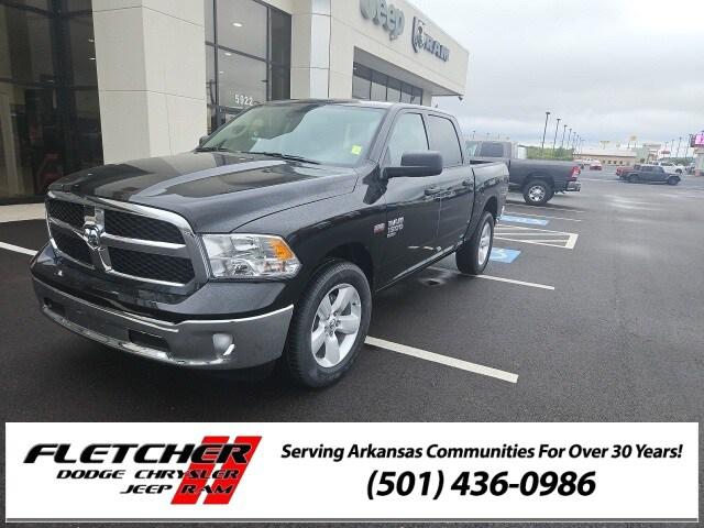 2024 RAM Ram 1500 Classic RAM 1500 CLASSIC TRADESMAN CREW CAB 4X4 57 BOX