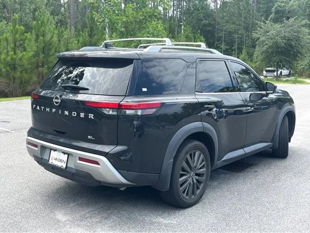 2022 Nissan Pathfinder SL 2WD