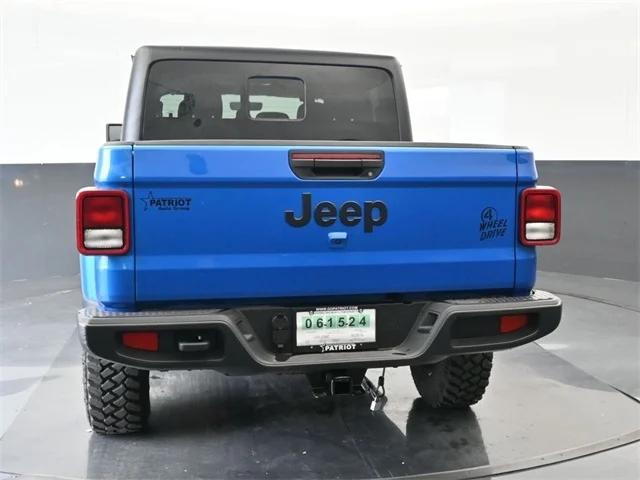 2023 Jeep Gladiator Willys 4x4