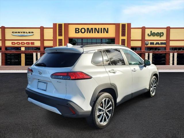 2022 Toyota Corolla Cross XLE