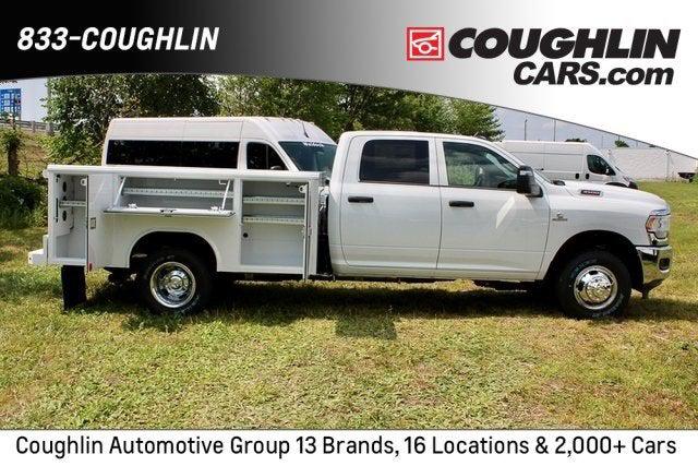 2024 RAM Ram 3500 Chassis Cab RAM 3500 TRADESMAN CREW CAB CHASSIS 4X4 60 CA 2024 RAM Ram 3500 Chassis Cab RAM 3500 TRADESMAN CREW CAB CHASSIS 4X4 60 CA