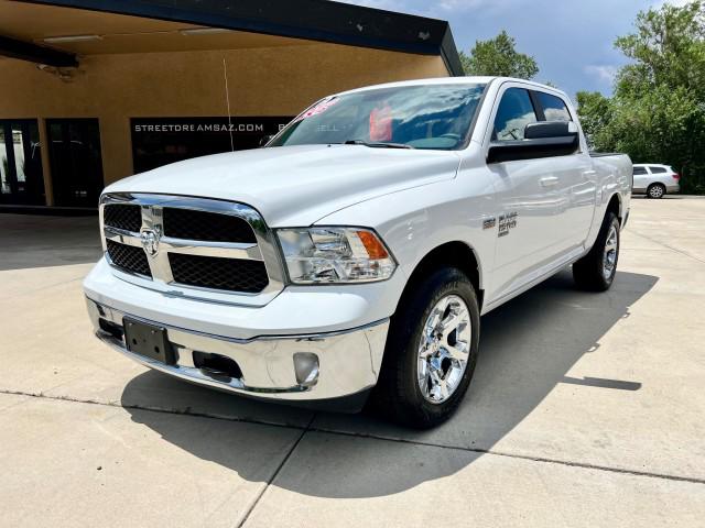 2019 Ram 1500 Classic SLT Crew Cab 4x4 5'7" Box