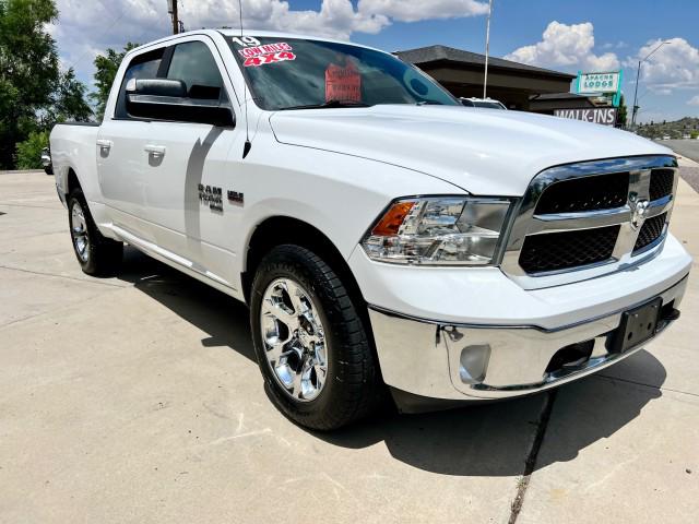2019 Ram 1500 Classic SLT Crew Cab 4x4 5'7" Box