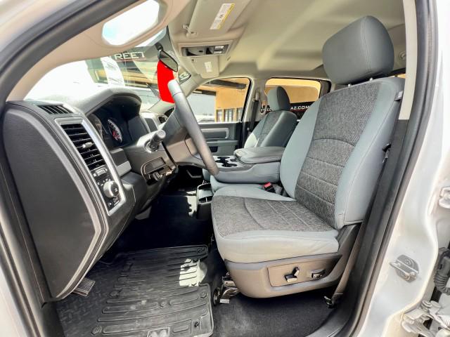 2019 Ram 1500 Classic SLT Crew Cab 4x4 5'7" Box