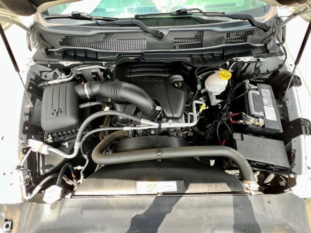 2019 Ram 1500 Classic SLT Crew Cab 4x4 5'7" Box