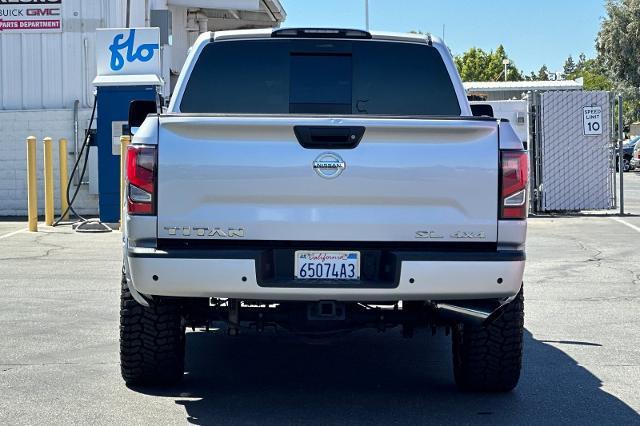 2020 Nissan Titan Crew Cab SL 4x4