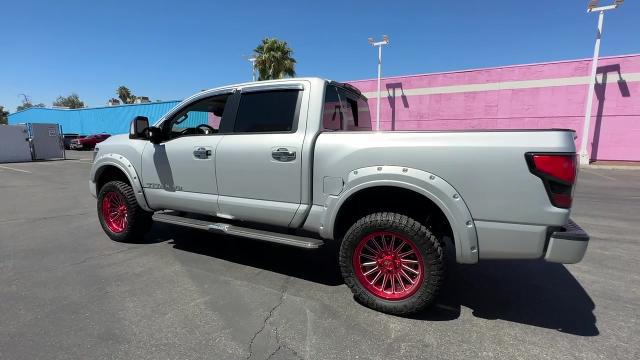2020 Nissan Titan Crew Cab SL 4x4