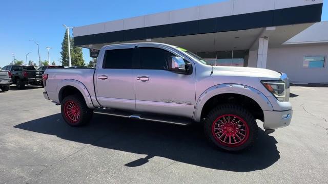 2020 Nissan Titan Crew Cab SL 4x4