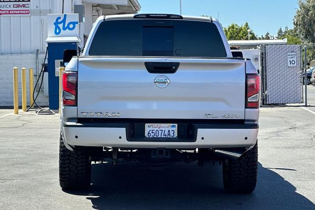 2020 Nissan Titan Crew Cab SL 4x4