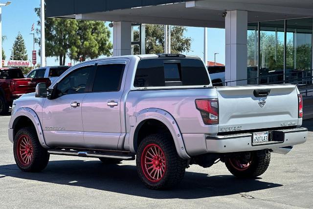 2020 Nissan Titan Crew Cab SL 4x4