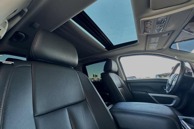 2020 Nissan Titan Crew Cab SL 4x4