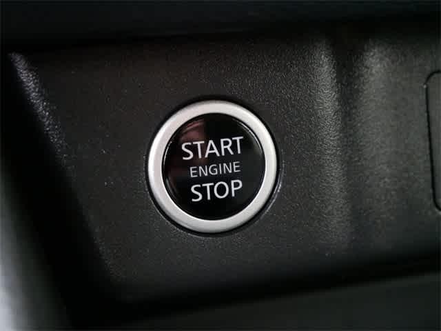 2022 Nissan Rogue SV Intelligent AWD