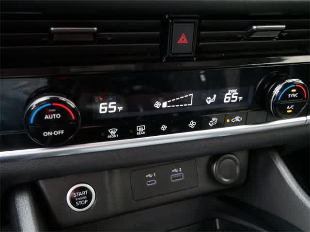 2022 Nissan Rogue SV Intelligent AWD