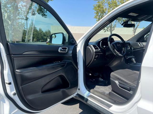 2018 Jeep Grand Cherokee Laredo 4x4
