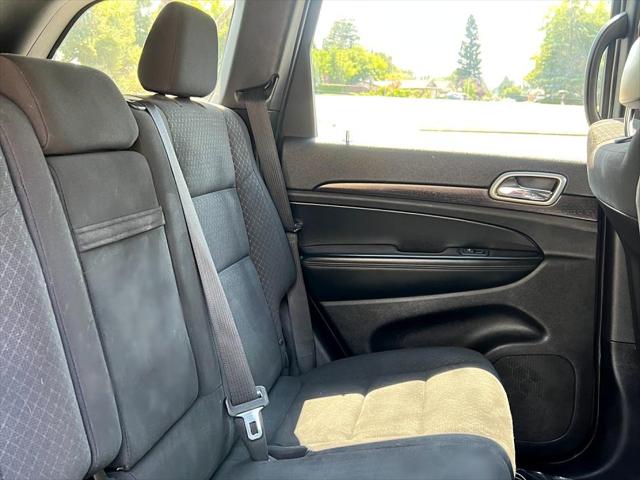 2018 Jeep Grand Cherokee Laredo 4x4