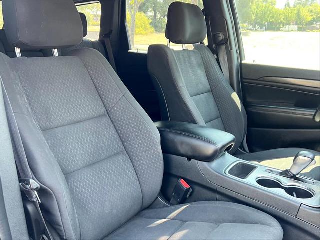 2018 Jeep Grand Cherokee Laredo 4x4