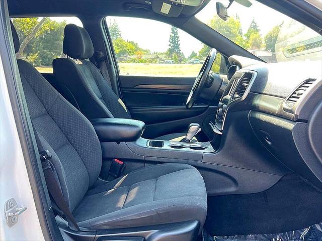 2018 Jeep Grand Cherokee Laredo 4x4