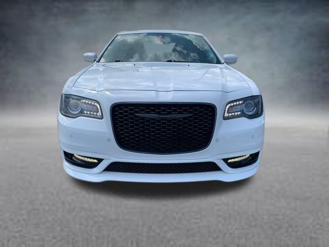 2022 Chrysler 300 Touring L AWD