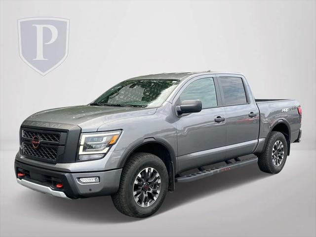 2023 Nissan TITAN Crew Cab PRO-4X 4x4