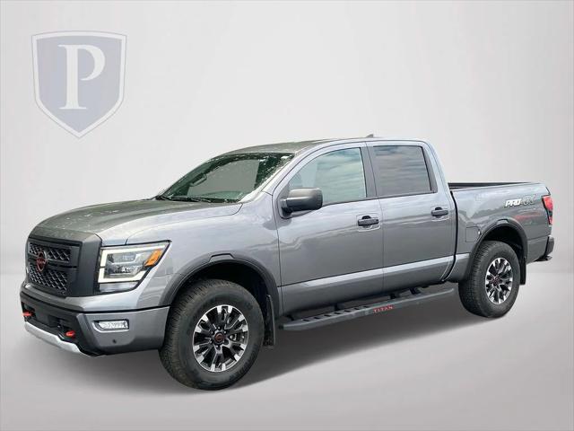 2023 Nissan TITAN Crew Cab PRO-4X 4x4