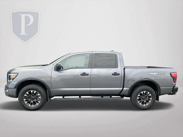 2023 Nissan TITAN Crew Cab PRO-4X 4x4