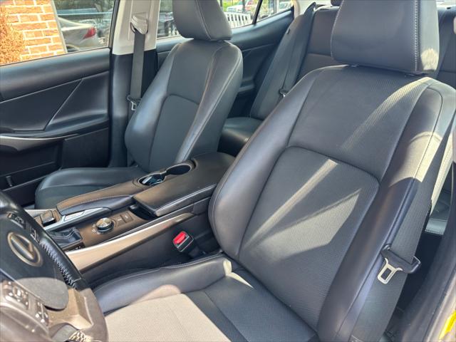 2018 Lexus IS 300 IS 300