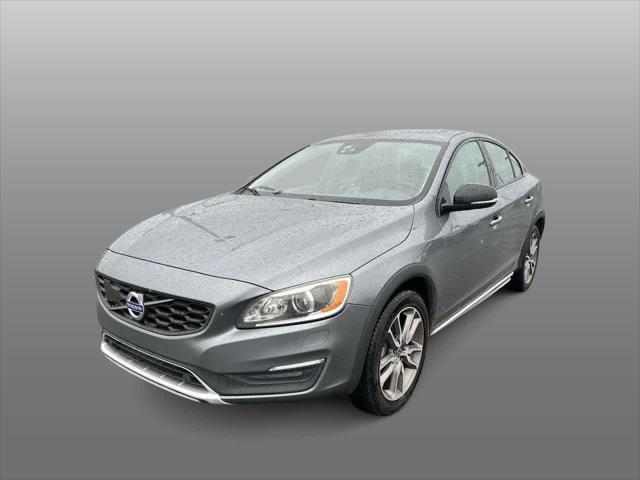 2018 Volvo S60 Cross Country