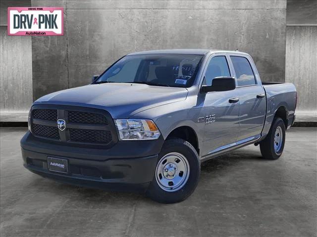 2024 RAM Ram 1500 Classic RAM 1500 CLASSIC TRADESMAN CREW CAB 4X4 57 BOX