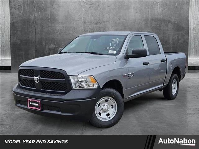 2024 RAM Ram 1500 Classic RAM 1500 CLASSIC TRADESMAN CREW CAB 4X4 57 BOX