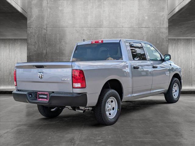 2024 RAM Ram 1500 Classic RAM 1500 CLASSIC TRADESMAN CREW CAB 4X4 57 BOX