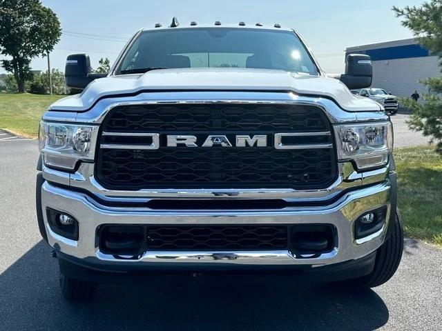 2024 RAM Ram 5500 Chassis Cab RAM 5500 TRADESMAN CHASSIS CREW CAB 4X4 60 CA