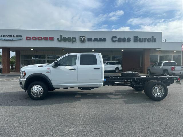 2024 RAM Ram 4500 Chassis Cab RAM 4500 TRADESMAN CHASSIS CREW CAB 4X4 84 CA