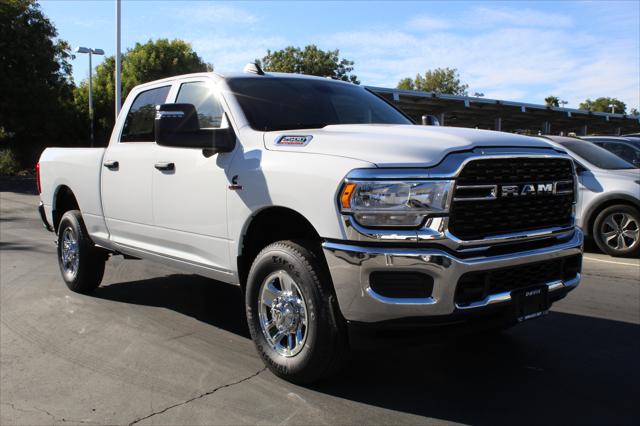 2024 RAM Ram 2500 RAM 2500 TRADESMAN CREW CAB 4X4 64 BOX