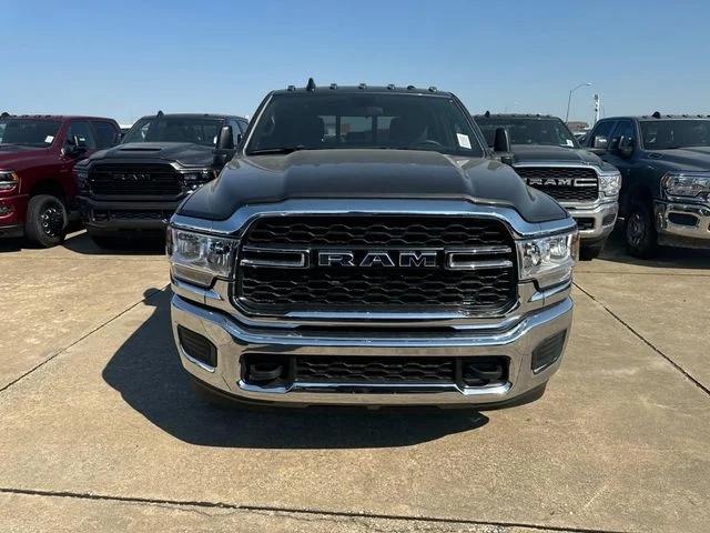 2024 RAM Ram 3500 RAM 3500 TRADESMAN CREW CAB 4X4 8 BOX