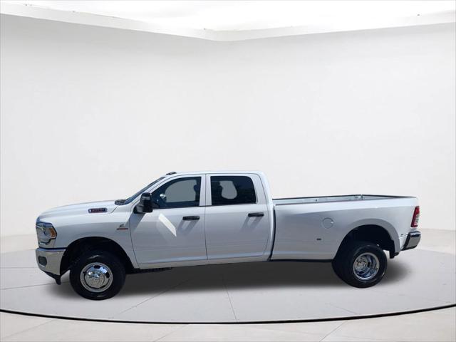 2024 RAM Ram 3500 RAM 3500 TRADESMAN CREW CAB 4X4 8 BOX