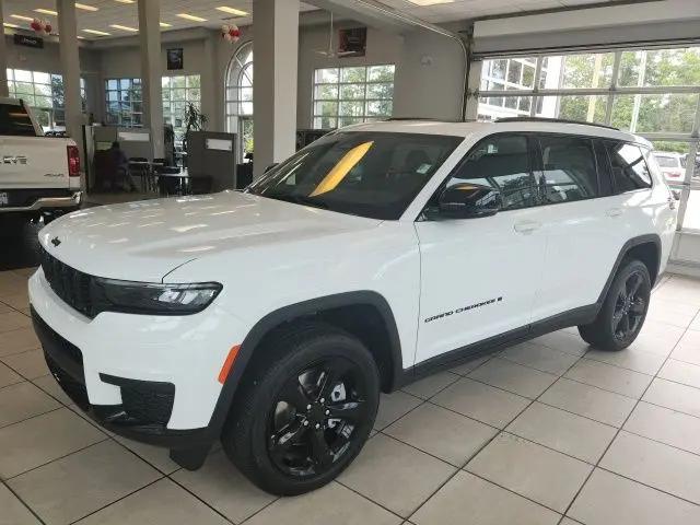 2024 Jeep Grand Cherokee L Altitude X 4x4