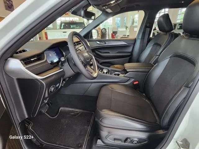 2024 Jeep Grand Cherokee L Altitude X 4x4
