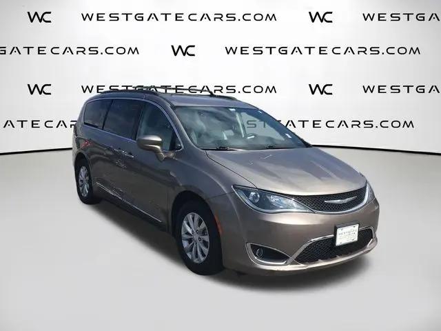 2017 Chrysler Pacifica Touring-L for sale in Hartsville, SC