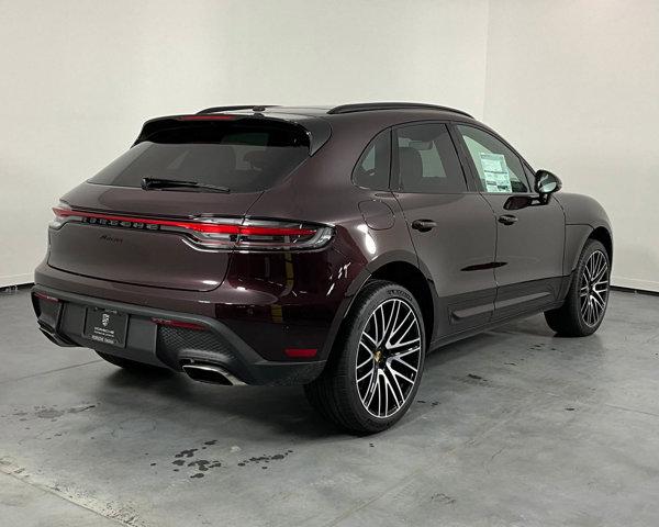 2024 Porsche Macan AWD