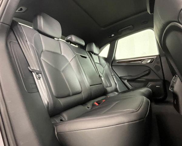 2024 Porsche Macan AWD