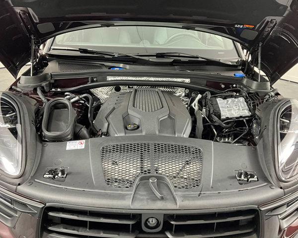 2024 Porsche Macan AWD
